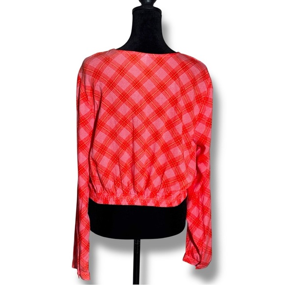 BP Vibrant Coral/Pink/Orange Plaid Long Sleeve V Neck Cropped Wrap Blouse - Picture 8 of 16